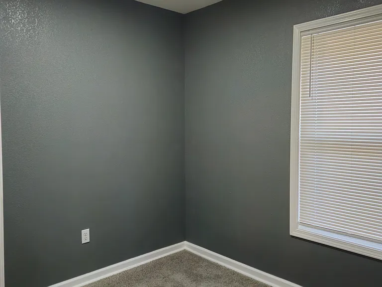 3001 Kensington Ave — Photo 11