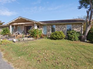 221 Kennett Rd, Old Hickory, TN 37138