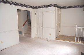 3rd image of 37 Glastonbury Dr