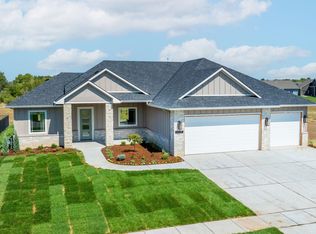 2106 W Harborlight Ct, Wichita, KS 67204