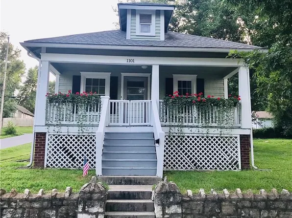 1101 N Broadway St, Leavenworth, KS 66048