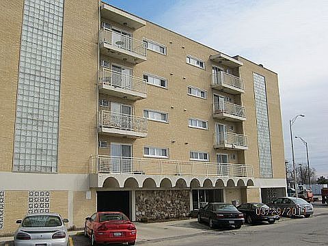 1st image of 7520 W Grand Ave APT 1E