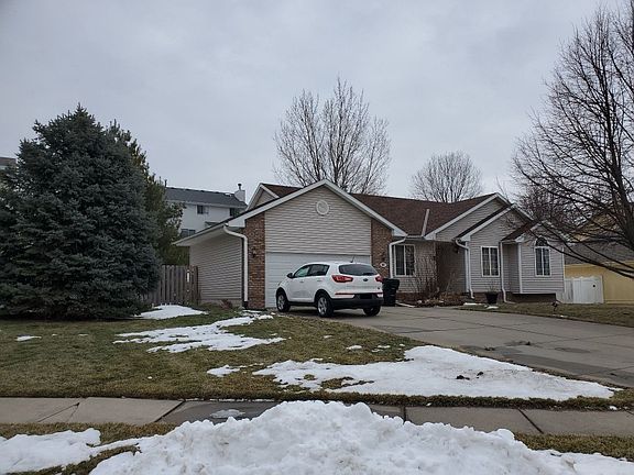 3rd image of 651 Antelope Cir
