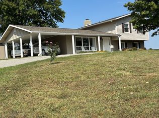 571 Paradise Rd, Greenville, KY 42345