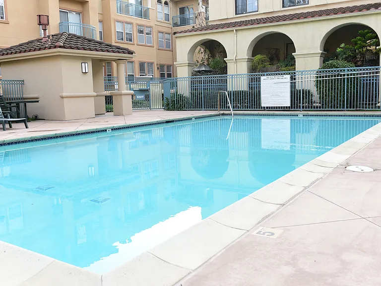 516 Martha St #207 — Photo 15