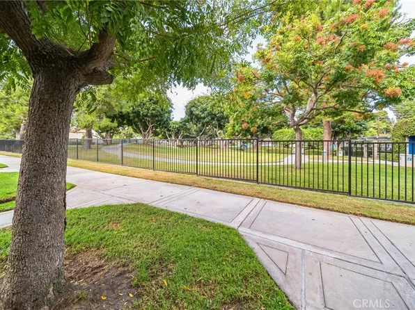 34 Echo Run #5, Irvine, CA 92614