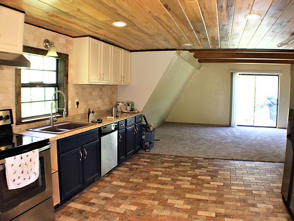 4th image of 341 Private Road 1774