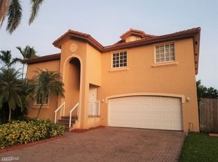 9093 SW 167th Pl, Miami, FL 33196