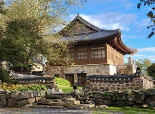 106 Airport Rd, Hot Springs, VA 24445