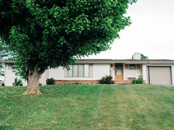 213 Cherry Ln, Bluff City, TN 37618