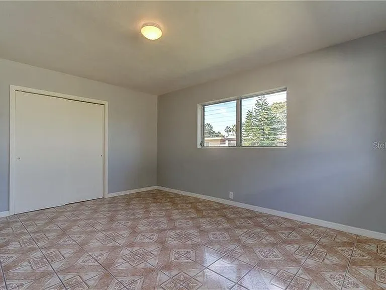 401 S Orion Ave — Photo 14