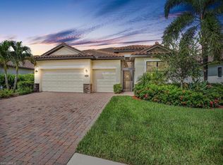 3803 Treasure Cove Cir, Naples, FL 34114