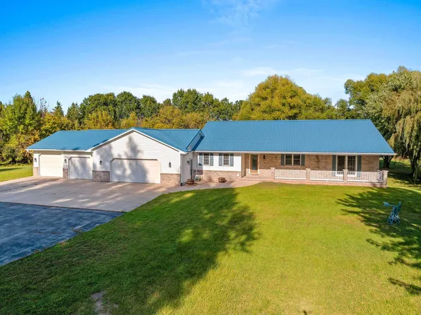 N4780 Kettner Rd, Shiocton, WI 54170