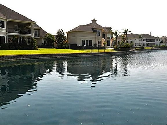 4th image of 60 Waterford Pointe Cir
