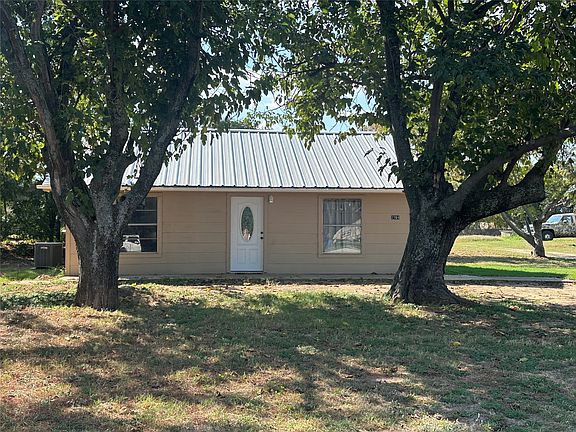 3rd image of 2764 W Highway 199