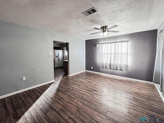 5th image of 700 E Country Club Rd