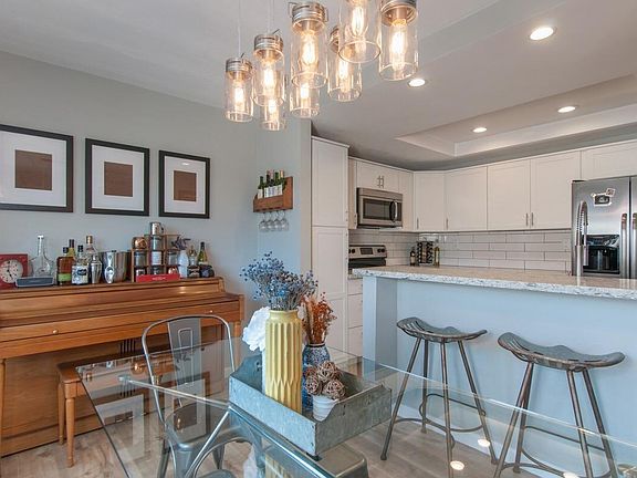 5th image of 7780 Parkway Dr Unit 303