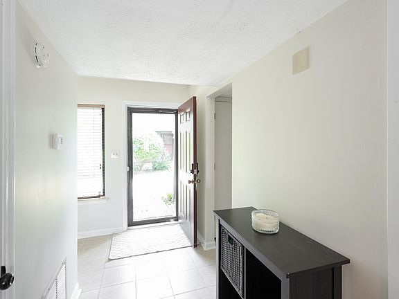 5th image of 500 Laketower Dr Unit 146