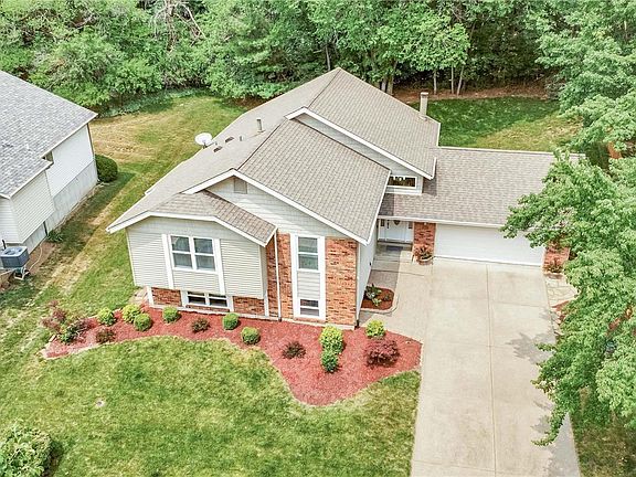 4th image of 16815 Babler View Dr