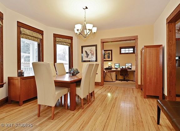 5th image of 5015 W Balmoral Ave