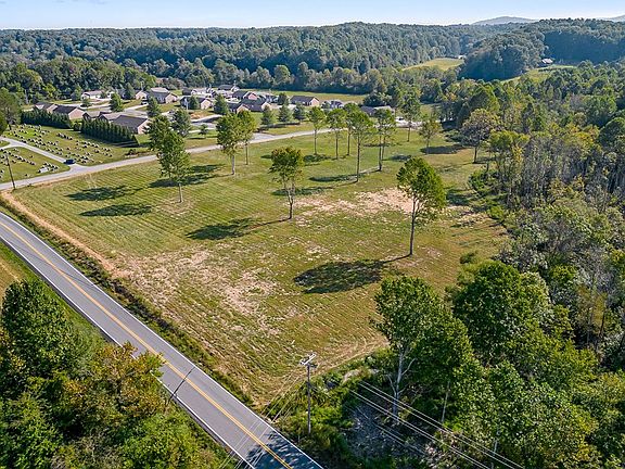 5th image of 820 Kinniard Rd