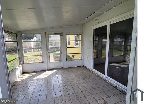5th image of 2417 Kelford Ln