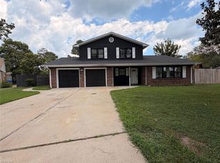 608 Cardamon Ct, Virginia Beach, VA 23464