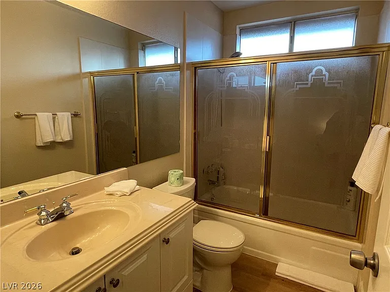 3823 El Camino Rd — Photo 22