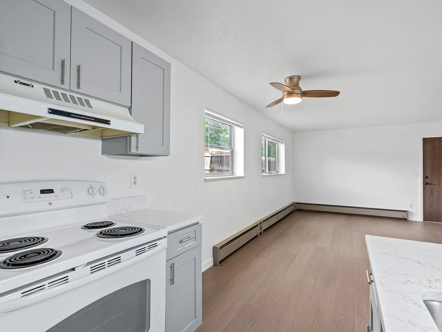 1 bed, 650 sqft, $1,295 — Photo 4