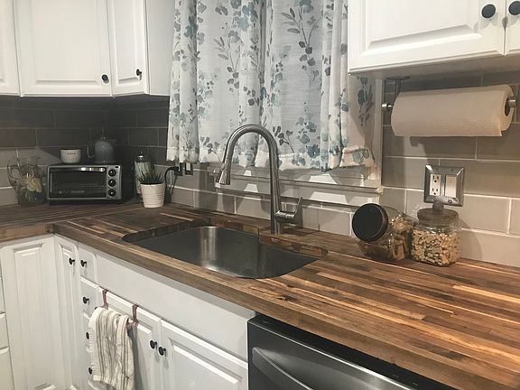 Butcher block counter tops