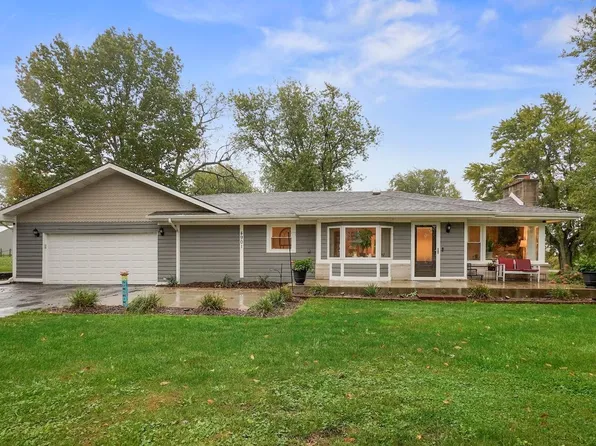 4901 E 73rd Ave, Merrillville, IN 46410