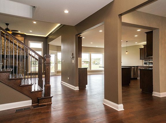 3rd image of 13010 S Timber Wood Cir