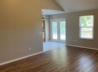 449 W Hines St, Republic, MO 65738