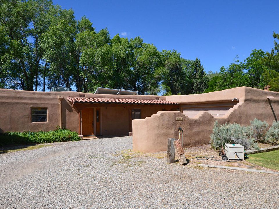 1st image of 9228 Guadalupe Trl NW