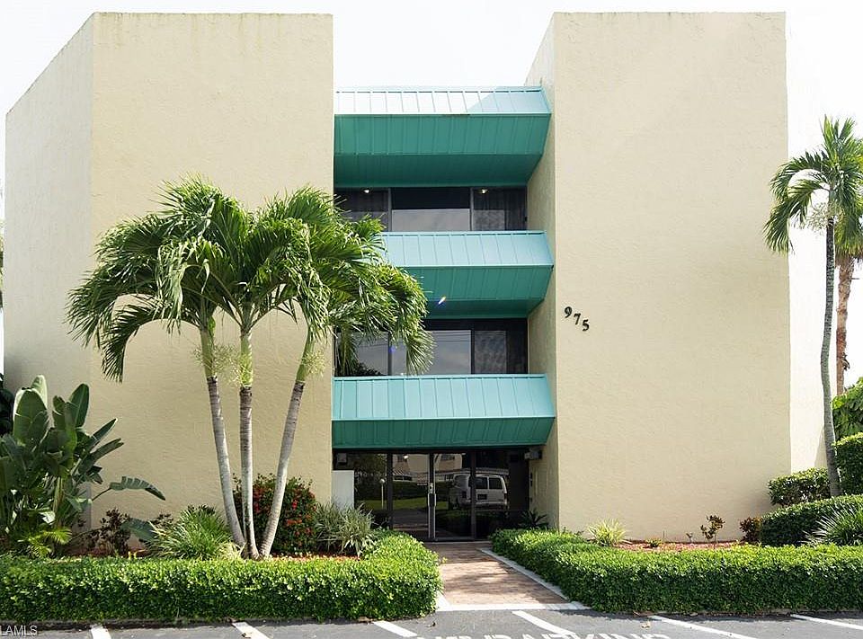 1st image of 975 Palm View Dr #A-204