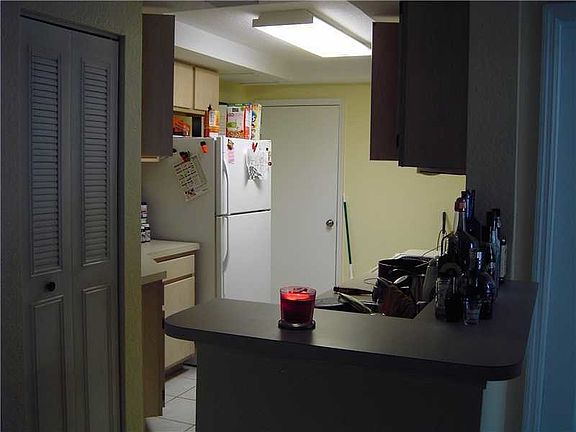 5th image of 761 SW 148th Ave APT 901