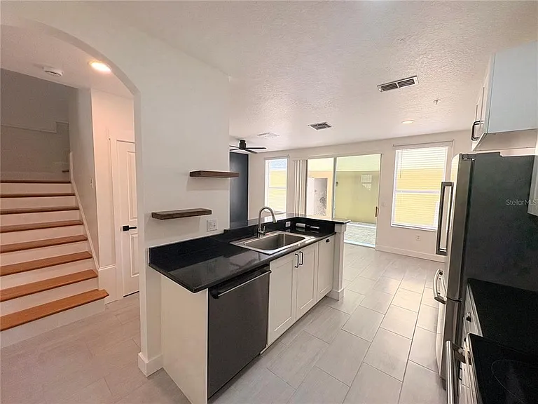 6318 Westcott Cove Blvd — Photo 7