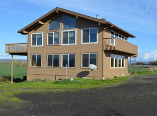 37037 Ellis Farm Rd, Scappoose, OR 97056