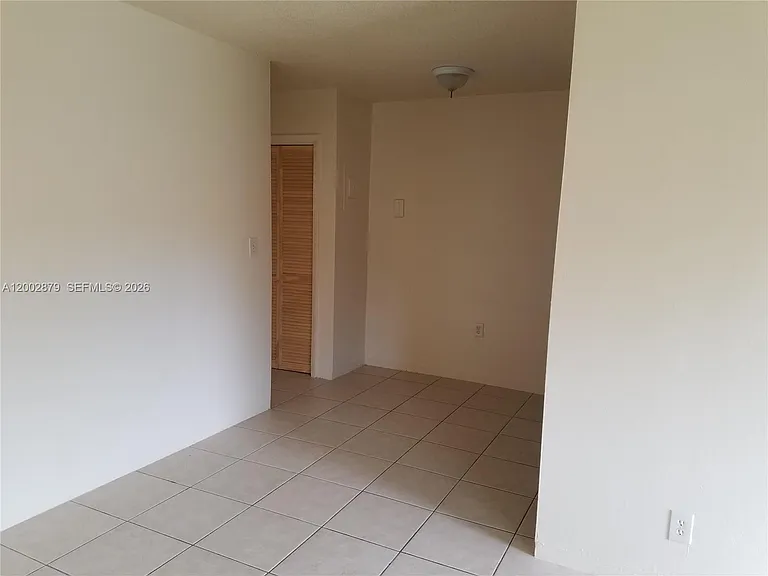 2230 Madison St #14 — Photo 2