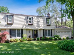 176 E Stone Ave, Lake Forest, IL 60045