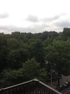 Rented by Mann Maurice A | media 27