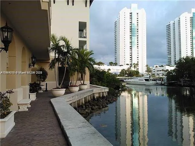 200 Sunny Isles Blvd #2704 — Photo 2