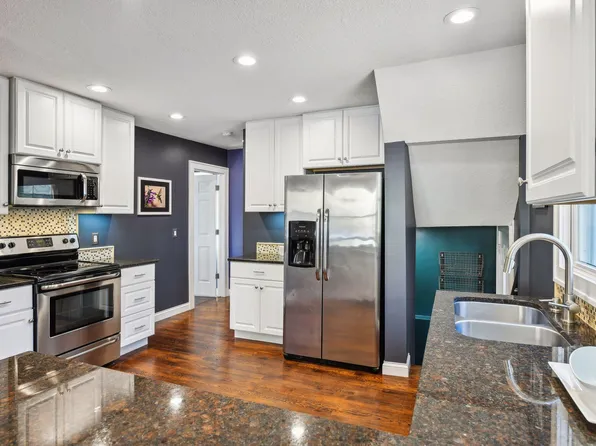 3135 E 53rd St, Minneapolis, MN 55417