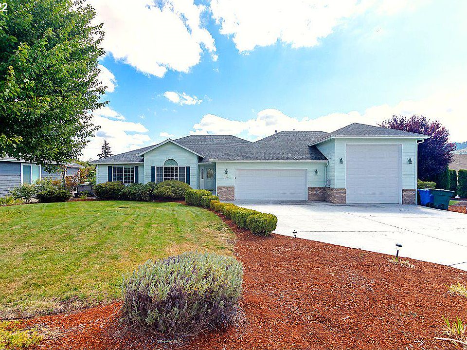 1st image of 536 Saint Andrews Ct