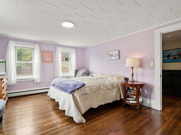 5th image of 180 Plain St