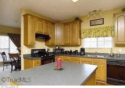 3rd image of 3850 Parkway Vista Rd