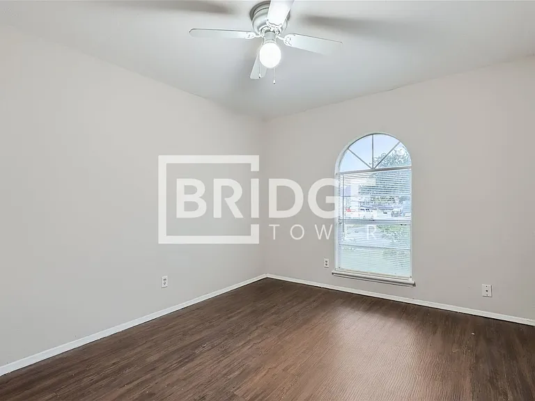 6405 Magnolia Ln — Photo 8