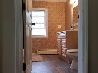 182 Hickory Hill Rd, Thomaston, CT 06787