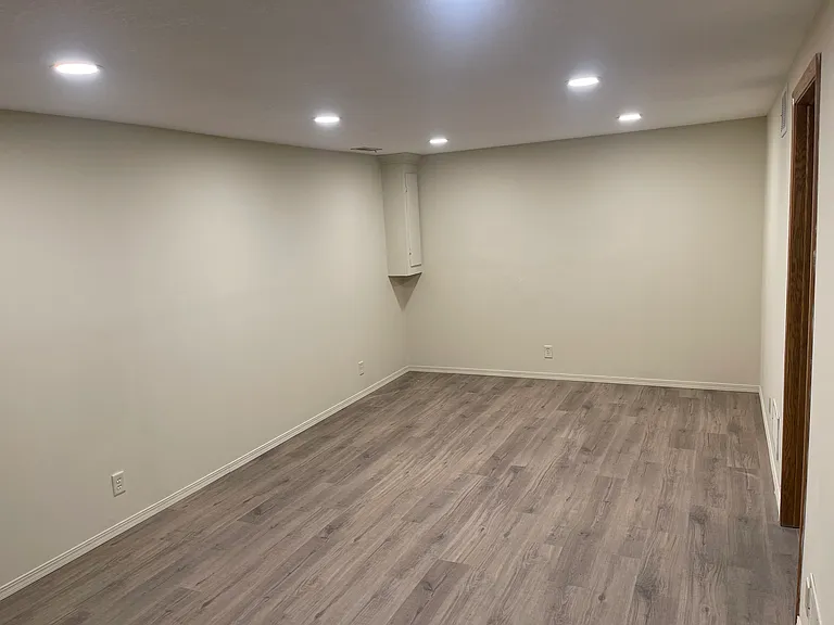 1313 N Smith St #1 — Photo 3