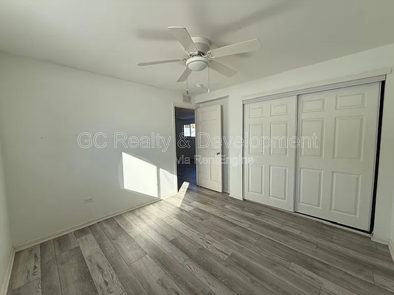 284 W Windsor Ter #2 — Photo 12